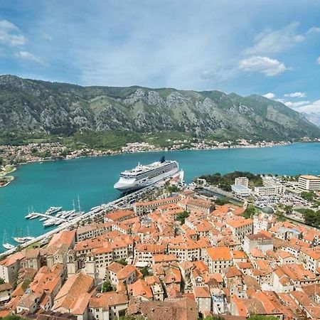 Alisa Sea View Apartment Prcanj Kotor Ngoại thất bức ảnh