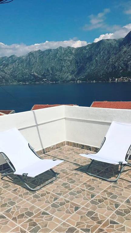 Alisa Sea View Apartment Prcanj Kotor Ngoại thất bức ảnh
